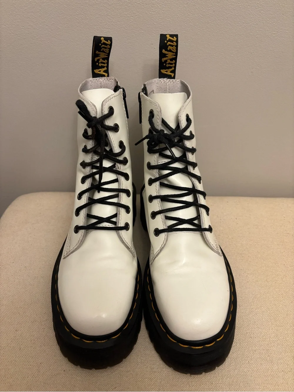 Doc Martens Jadon White Leather Chunky Platform Combat Boots Size 8M / 9L